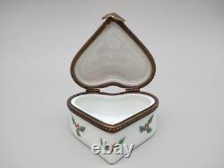 Porcelain Limoges Trinket Box Santa in Reindeer Sleigh Heart France Retired