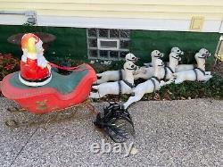 RARE Beco Santa Sleigh & 8 Reindeer