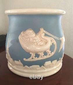 RARE Christmas Blue BowlSanta Sleigh Flying Reindeer Wedgwood Jasperware-Style