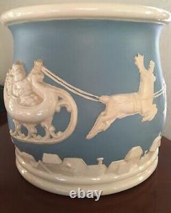 RARE Christmas Blue BowlSanta Sleigh Flying Reindeer Wedgwood Jasperware-Style