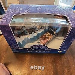 RUDOLPH Reindeer YUKON CORNELIUS Sled Team Memory Lane Playing Mantis 2002 NEW