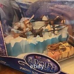 RUDOLPH Reindeer YUKON CORNELIUS Sled Team Memory Lane Playing Mantis 2002 NEW