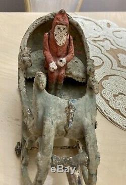 Rare Original 1909 HUBLEY Cast Iron Sleigh with Santa & 2 Reindeer Christmas