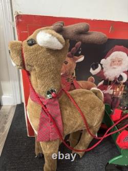 Rare Vintage 1993 Santa's Best Animated Santa, Reindeer and Sleigh READ