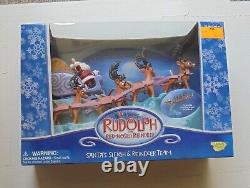 Rudolph The Red Nosed Reindeer Santa's Sleigh Reindeer Team Figurine W-Stand Set