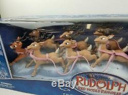 Rudolph The Red-Nosed Reindeer Santas Sleigh & Reindeer Team 2003 Memory Lane