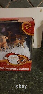 Rudolph the Red Nosed Reindeer Santa's Music Sleigh Red Variant Rare w Box Works