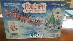 Rudolph the Red Nosed Reindeer Santa's Sleigh and Reindeer Team Memory Lane RARE