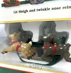 SMTR Santa's Magic Tree Ride New in Box 8 Reindeer Blinking Noses Track & Sleigh