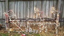 Santa Claus Sleigh Rudolph Reindeer 3D Sculpture Christmas Silhouette Wire Light