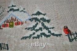 Santa & His Reindeer Sleigh & Village! Vtg Yarn Hand Emb Christmas Tablecloth