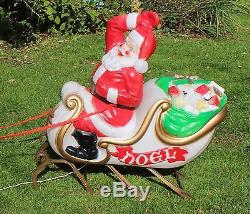Santa Reindeer Christmas Sleigh Lighted Blow Mold Set Yard Outdoor Decoration
