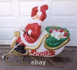 Santa & Sleigh & 1 Reindeer Blowmold Generel Foam Products VTG USA LOCAL PICKUP