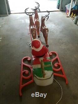 Santa Sleigh Blow Mold and 3 Reindeer TPI 1989 Canada Large Size