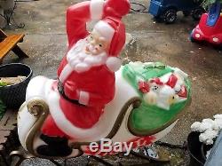 Santa Sleigh and Reindeer Empire Blow Mold Christmas Yard Decoration VTG 1970