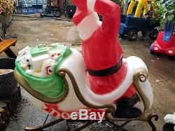Santa Sleigh and Reindeer Empire Blow Mold Christmas Yard Decoration VTG 1970