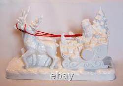 Santa's Sleigh and Reindeer porcelain MUSIC BOX plays Jingle Bells 1980's rare