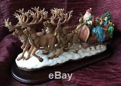 Smithsonian Institute SANTA 4 REINDEER SLEIGH CHRISTMAS FIGURINE Mint Condition