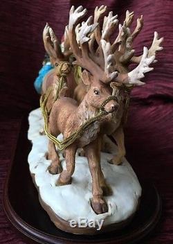 Smithsonian Institute SANTA 4 REINDEER SLEIGH CHRISTMAS FIGURINE Mint Condition