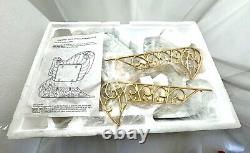 TRADITIONS White Porcelain Santa withSleigh & Reindeer Gold Color Accents