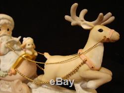 T Precious Moments-HUGE Santa/Sleigh/Reindeer-Limited Edition-Very Detailed