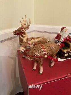 VILLEROY & BOCH Christmas Toys Santa On Sleigh with 2 Reindeer Candleholder NEW