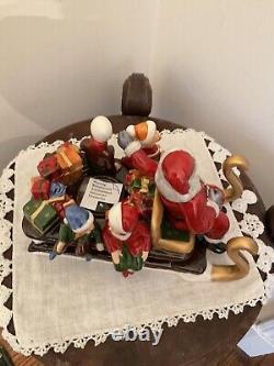 VILLEROY & BOCH Christmas Toys Santa On Sleigh with 2 Reindeer Candleholder NEW