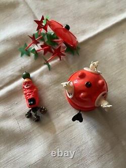 VINTAGE CHRISTMAS CELLULOID WIND-UP TOY SANTA IN SLEIGH WithNODDING REINDEER withBOX