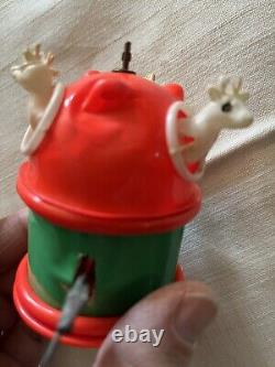 VINTAGE CHRISTMAS CELLULOID WIND-UP TOY SANTA IN SLEIGH WithNODDING REINDEER withBOX