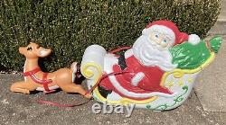VINTAGE Grand Venture Santa Claus Sleigh Reindeer Christmas Blow Mold St Nick