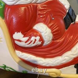 VINTAGE Grand Venture Santa Claus Sleigh Reindeer Christmas Lighted Blow Mold