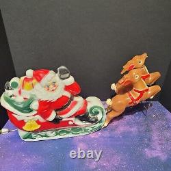 VTG 1970 EMPIRE Santa's Sleigh & 2 Reindeer Lighted Blow Mold Table Top-Works