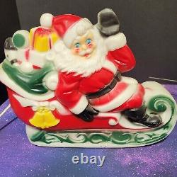 VTG 1970 EMPIRE Santa's Sleigh & 2 Reindeer Lighted Blow Mold Table Top-Works