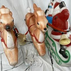 VTG 1977 Carolina Enterprises Blow Mold Santa Claus Sleigh & Reindeer With Bells