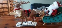 VTG 1998 Special Times Animated Reindeer and Santa in Sleigh in Original Box