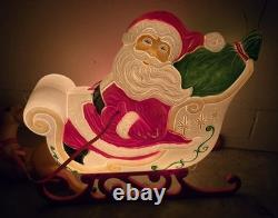 VTG Grand Voyager Christmas Santa Sleigh & 1 Reindeer Light Up Plastic Blow Mold