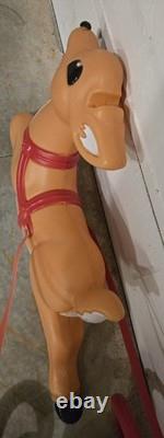 VTG Grand Voyager Christmas Santa Sleigh & 1 Reindeer Light Up Plastic Blow Mold