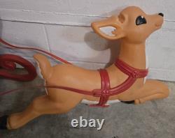 VTG Grand Voyager Christmas Santa Sleigh & 1 Reindeer Light Up Plastic Blow Mold