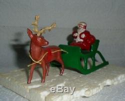 VTG LEAD RARE BARCLAY SANTA With TOY BAG ON SLEIGH With REINDEER B197 NM