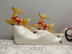 VTG Union Product Santa Sleigh Reindeer 31 Christmas Blow Mold &LOCAL Available