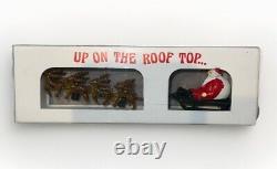 V. RARE TAIWAN Dept. 56 #51390 SANTA Sleigh + 8 Reindeer UP ON THE ROOF TOP NIBx