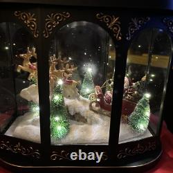 Valerie Parr Hill Lighted Lantern Santa Reindeer Sleigh Christmas Scene 17