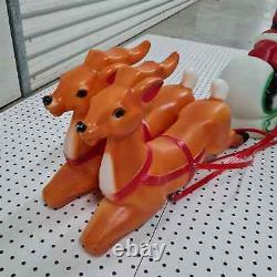 Vintage 1970's Christmas Santa Sleigh & Reindeer Blow Mold Light Decoration