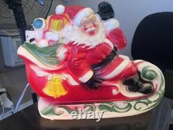 Vintage 1970's Empire Mini Blow Mold Christmas Santa Sleigh Reindeers Lights Up
