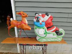 Vintage 1977 Empire Christmas Lighted Blowmold Santa in Sleigh with Reindeer