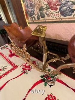 Vintage 1989 Wood & Brass reindeer & Christmas Santa carved sleigh 21 used good