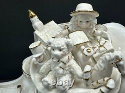 Vintage 2001 Grandeur Noel Porcelain Santa and Sleigh Collector's 4-Piece Set