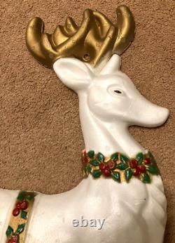 Vintage 5' Poloron Santa Sleigh Reindeer Christmas Styrofoam Wall Pre Blow Mold
