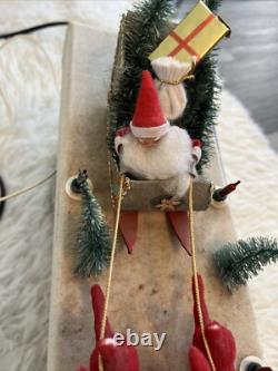 Vintage Carillon Santa Sleigh Reindeer Lighted Set 10 Lights Christmas Mantle W