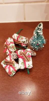 Vintage Cast Iron Santa Sleigh and Reindeer on Wheels Pull Toy BEST PRICE
